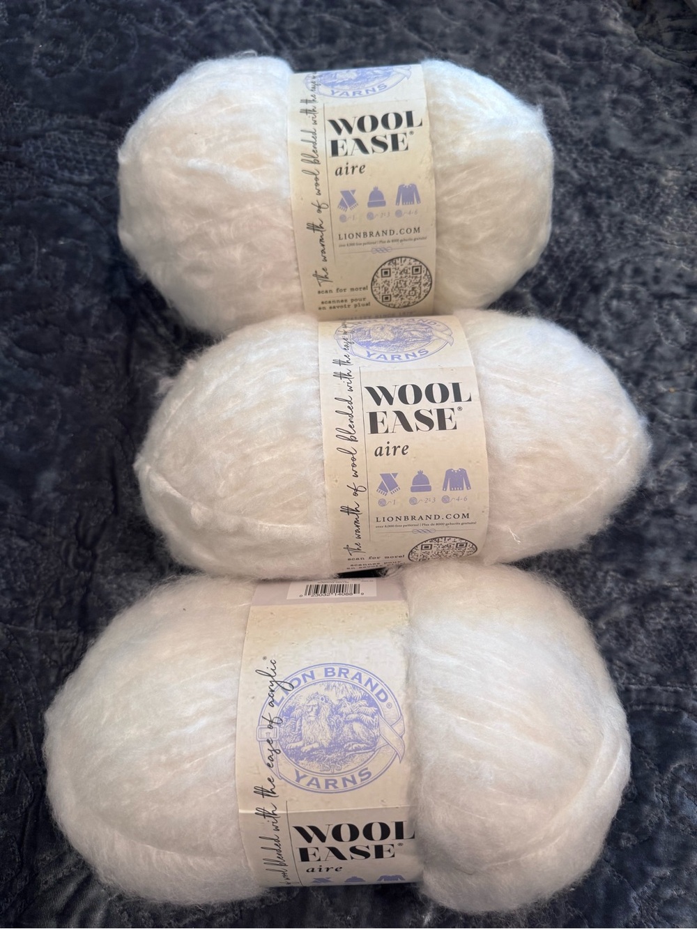 Aire Lightweight Yarn - Soft White (3 Skeins)